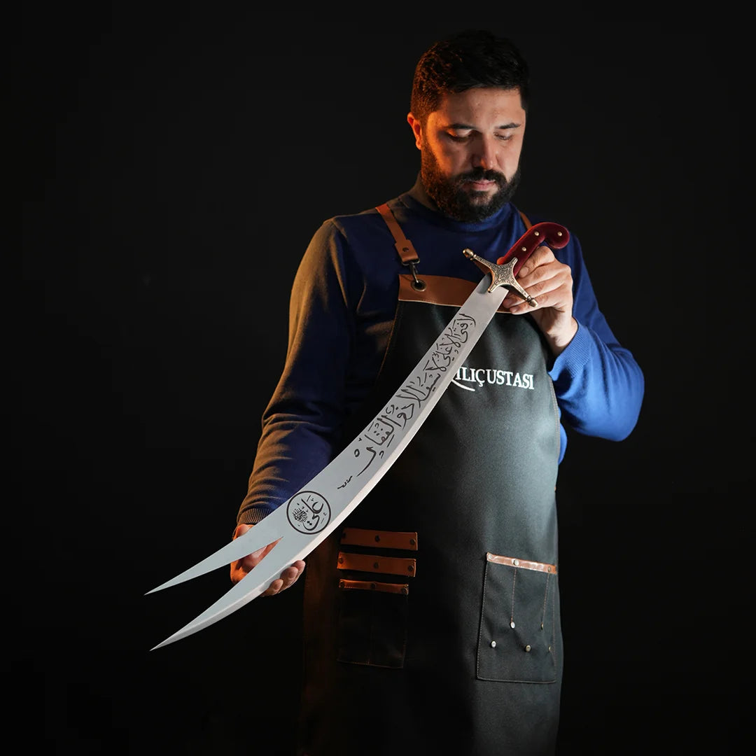 Hz.Ali Zülfikar (Bordo)