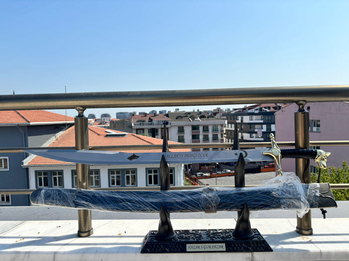 Kılıç Ustası referans fotoğrafı
