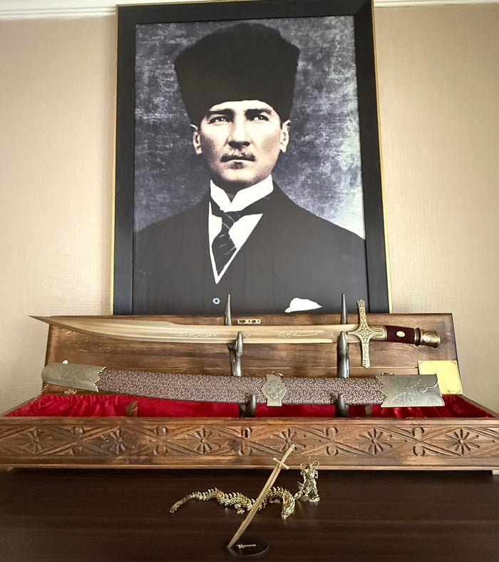Kılıç Ustası referans fotoğrafı