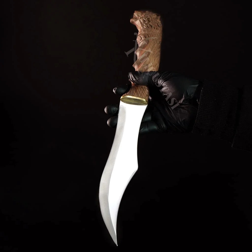 Aslanbaşlı Hançer