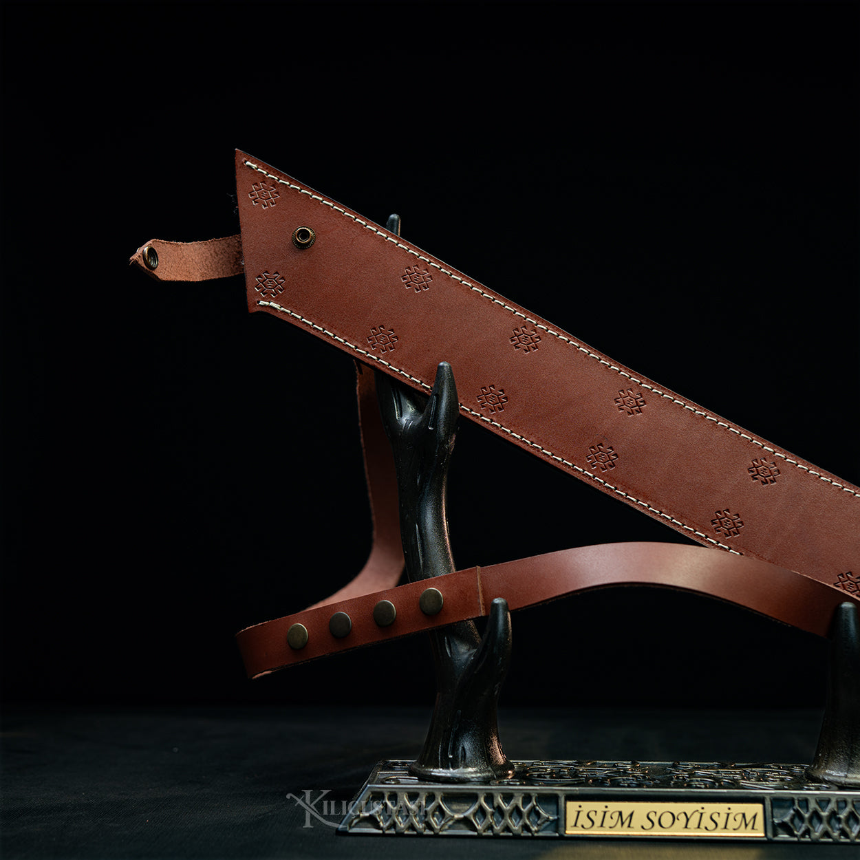 Kılıçların Efendisi Kın