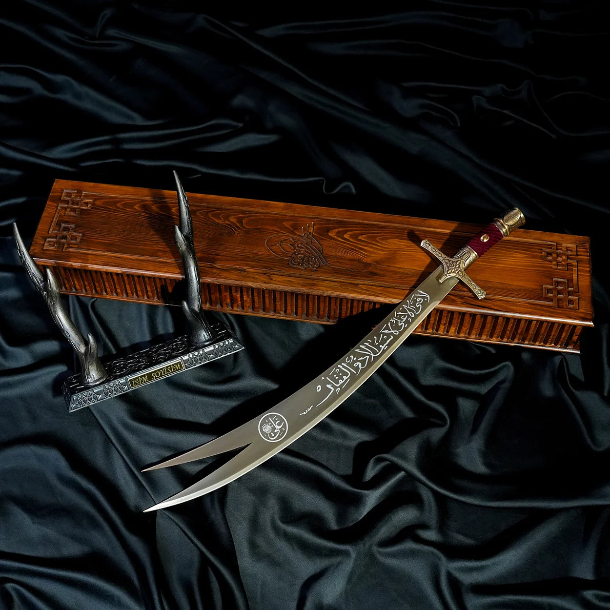 Ustalık Eseri Eskitme Zülfikâr Bordo (Hz. Ali)