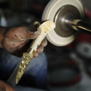 Kılıç Ustası - kılıç bakımı,kılıç bakımı nasıl yapılır,kılıç bakım kılıç bakımı nasıl yapılır, kılıç saklama yöntemleri